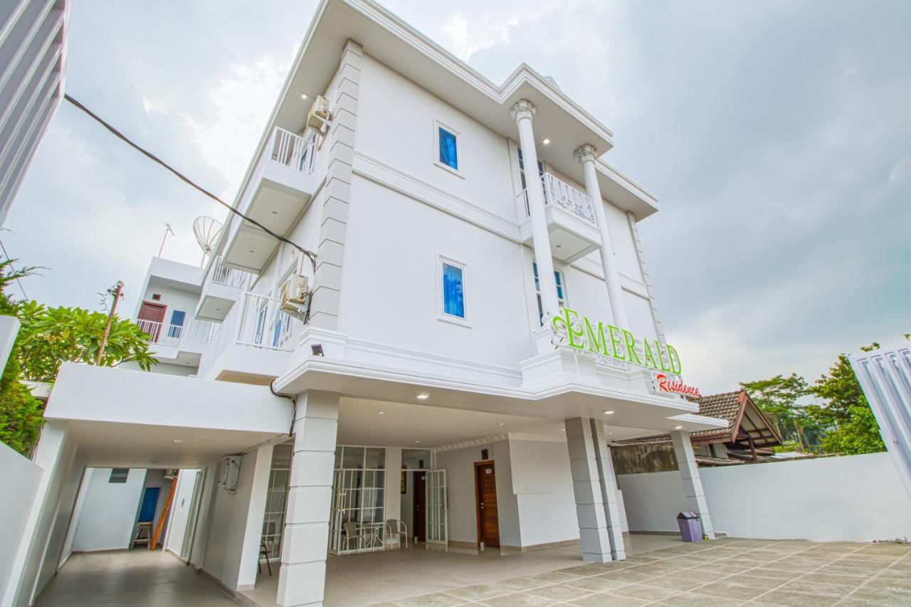 Emerald Residence メダン エクステリア 写真